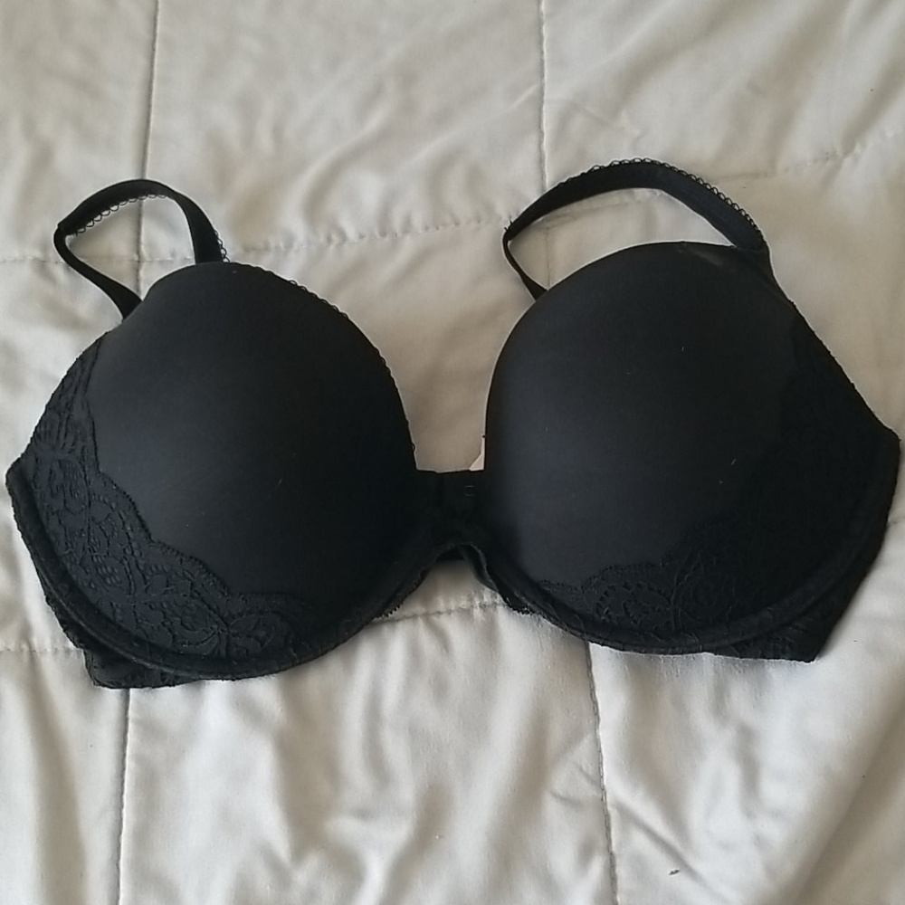 Victorias Secret Black Pushup Bra 34DD